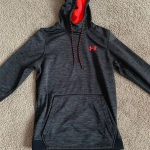 Under Amrour hoodie